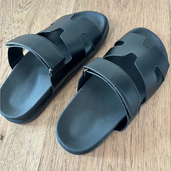 Black slides - Picture 4 of 6